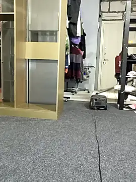 Snapshot of Krasav4ik4ik chatting on 12.16.24 Krasav4ik4ik online show from 12.16.24