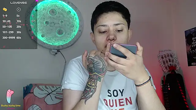 girl intense444 online show from 01.22.25