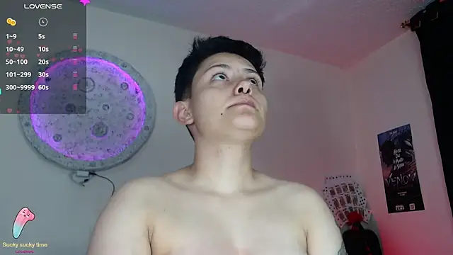 girl intense444 online show from 01.28.25