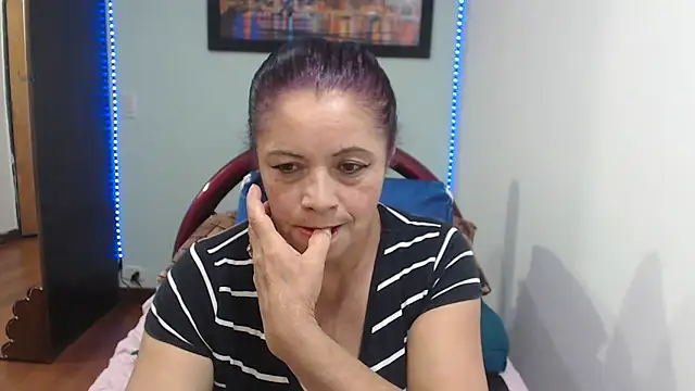 sexytitshot126 online show from 11.29.25