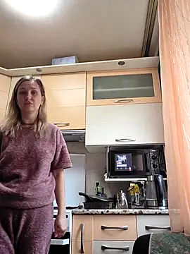 ModelEva online show from 04.16.26