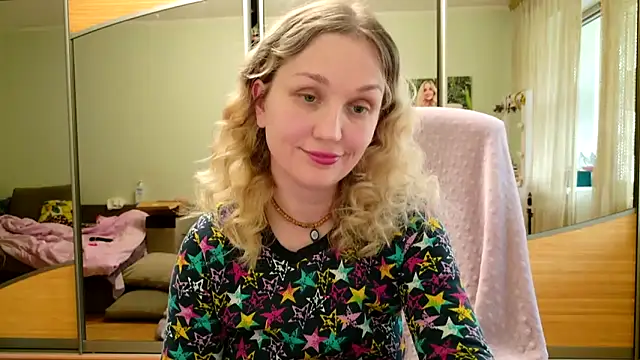 ModelEva online show from 04.25.26