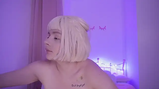 bella adams  online show from 01.06.26