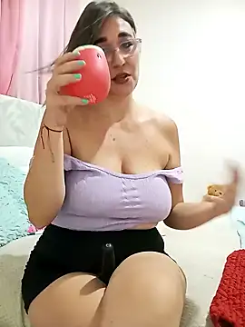 Snapshot of Katy_Randy chatting on 01.29.25 Katy Randy online show from 01.29.25