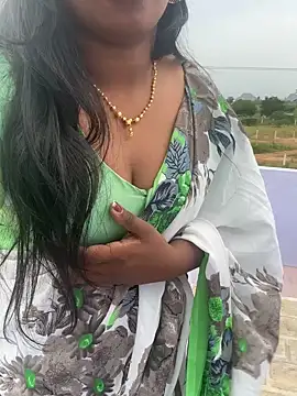 Dhiyapink online show from 01.14.25