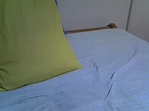 Snapshot of EbonyMina_ chatting on 04.02.26 EbonyMina online show from 04.02.26