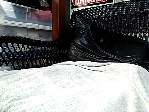 HungHawaiian808xh online show from 09.18.25