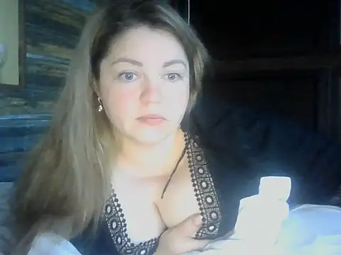 Snapshot of cute__cherry chatting on 06.22.26 cute cherry online show from 06.22.26