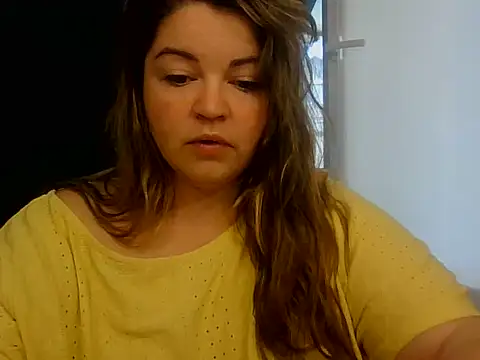 Snapshot of cute__cherry chatting on 07.21.26 cute cherry online show from 07.21.26