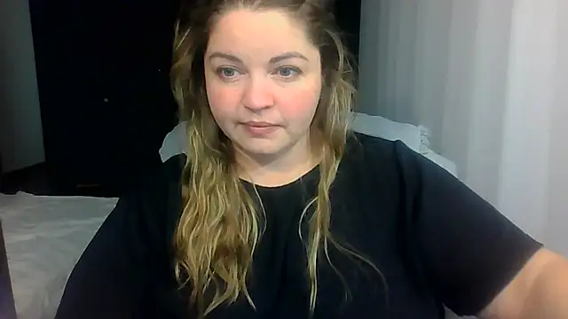 Snapshot of cute__cherry chatting on 07.28.26 cute cherry online show from 07.28.26