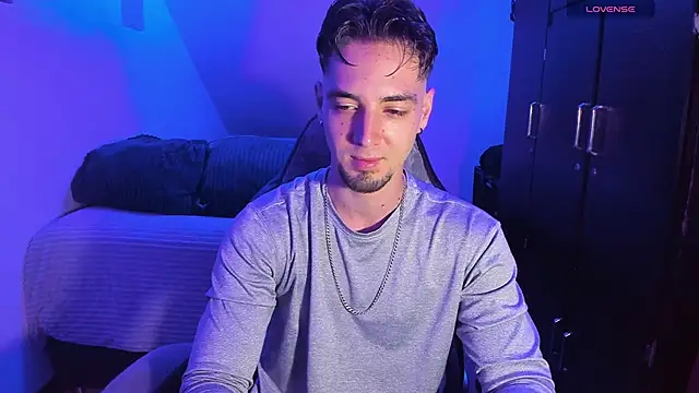 Alex smith00 online show from 02.13.26