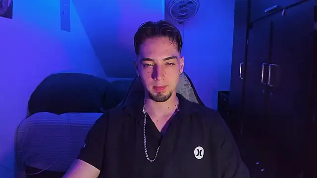 Alex smith00 online show from 02.23.26