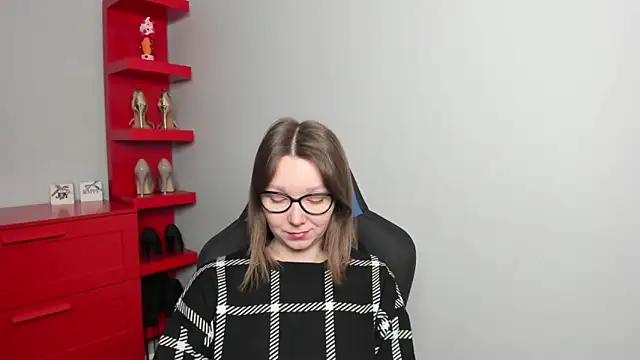 Cookie zoe online show from 02.24.26