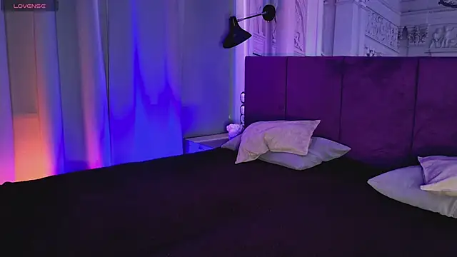 SofiaFoster  online show from 02.26.25