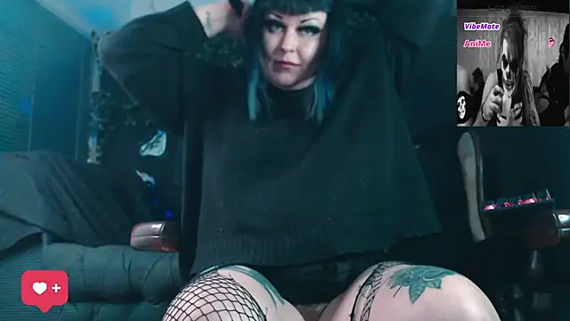 Psychobitch7 online show from 05.18.26