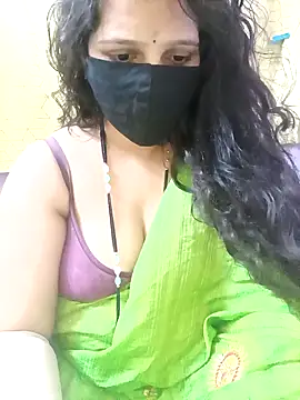 Rising Smiler online show from 01.17.25