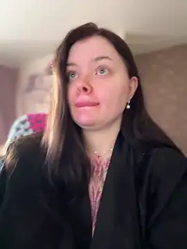 MommyDimitrescu  online show from 02.12.26
