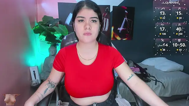 pearl weet online show from 01.16.25