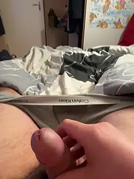 Tomi2244 online show from 12.16.25