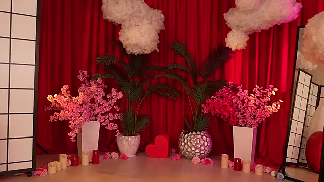 KittyCaitlin online show from 02.20.25