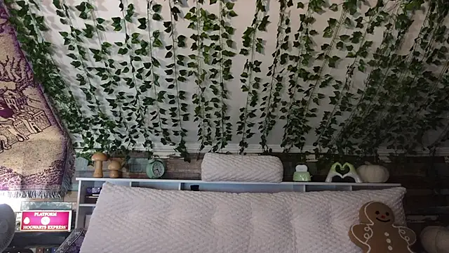 -khayaparker online show from 03.12.25