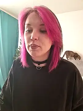 LazyTanukii online show from 12.09.24