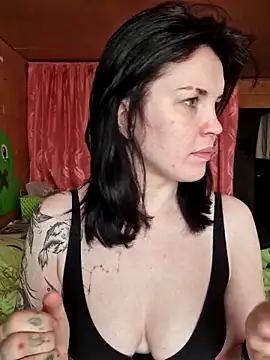 LazyTanukii online show from 02.02.26