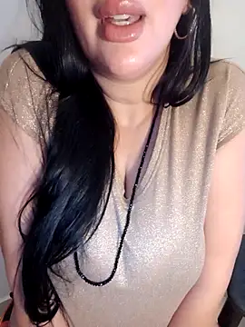 Snapshot of Queen_sousou chatting on 09.23.25 Queen sousou online show from 09.23.25