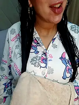 Snapshot of Queen_sousou chatting on 12.03.25 Queen sousou online show from 12.03.25