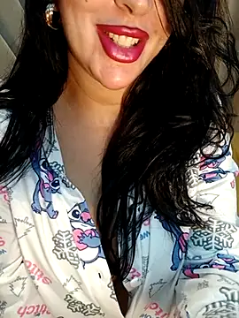 Snapshot of Queen_sousou chatting on 12.04.25 Queen sousou online show from 12.04.25