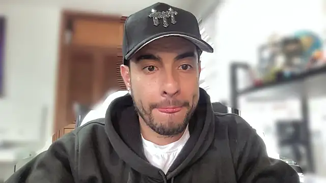 dereck fiore online show from 04.17.26