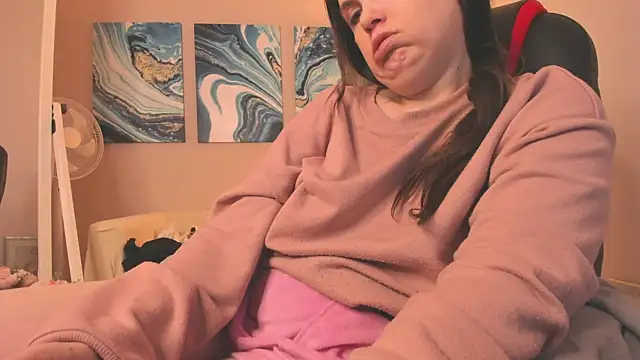 BattyMoll online show from 02.07.25