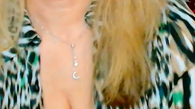 Tyana40 online show from 02.28.25