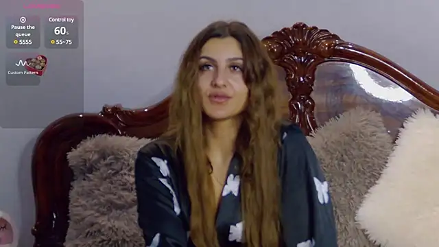 Snapshot of NicolePlay chatting on 01.31.25 NicolePlay online show from 01.31.25