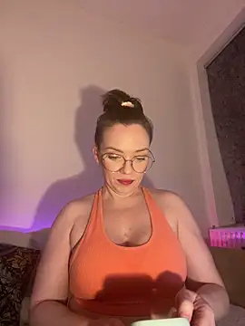 FemDom RubyKnightXXO online show from 12.19.25