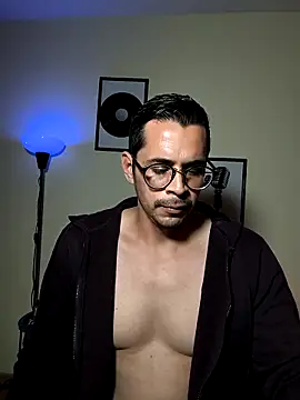 towers j online show from 09.11.25