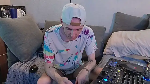 pyrowuff online show from 04.29.26