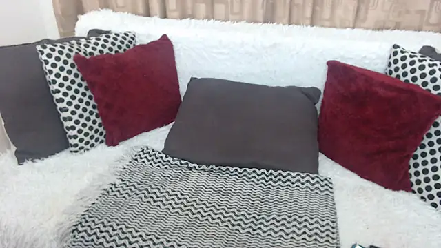 Snapshot of MsMelyssaxx chatting on 01.12.25 MsMelyssaxx online show from 01.12.25