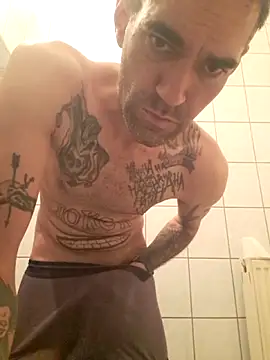 Snapshot of 2223joker chatting on 11.06.25 2223joker online show from 11.06.25