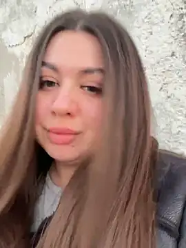 Sara Slow online show from 01.14.25