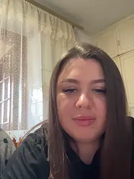 Sara Slow online show from 03.14.25