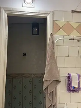 Sara Slow online show from 09.28.25