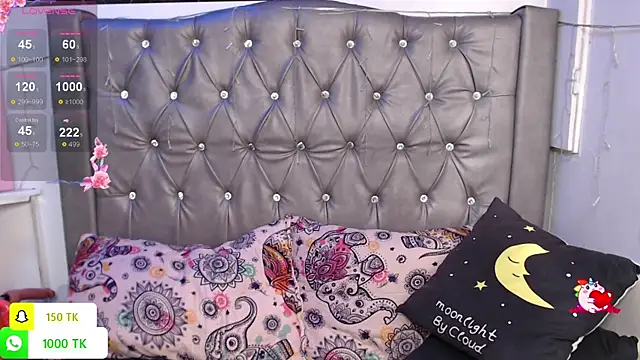 Snapshot of LAILAGUMMY chatting on 10.07.25 LAILAGUMMY online show from 10.07.25