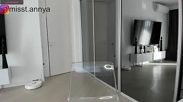 Snapshot of hotdeedee chatting on 12.12.24 hotdeedee online show from 12.12.24