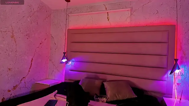 Snapshot of Maddysex_ chatting on 01.31.25 Maddysex online show from 01.31.25