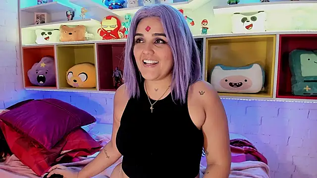 Snapshot of Maddysex_ chatting on 02.23.25 Maddysex online show from 02.23.25