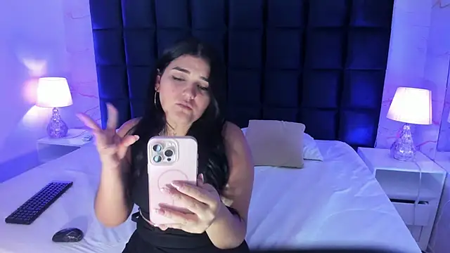 Snapshot of Maddysex_ chatting on 09.26.25 Maddysex online show from 09.26.25