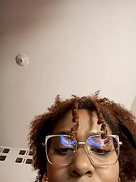 thaimy  online show from 03.24.26