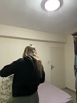 Snapshot of AlisaWhite chatting on 02.05.26 AlisaWhite online show from 02.05.26