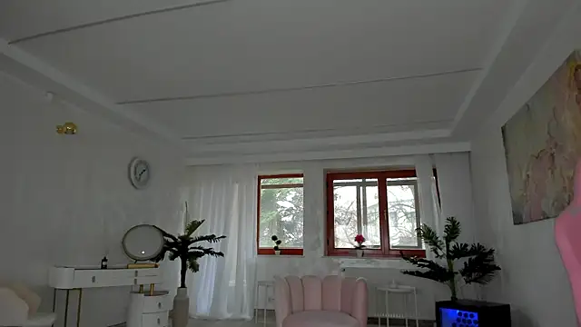 Snapshot of TiffanyHouston_ chatting on 12.05.24 TiffanyHouston online show from 12.05.24